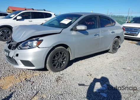 2019 Nissan Sentra S z USA, uszkodzony, nr VIN 3N1AB7AP4KY373895